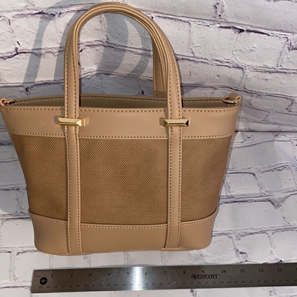 Crossbody Purse   - Picture 4 of 5